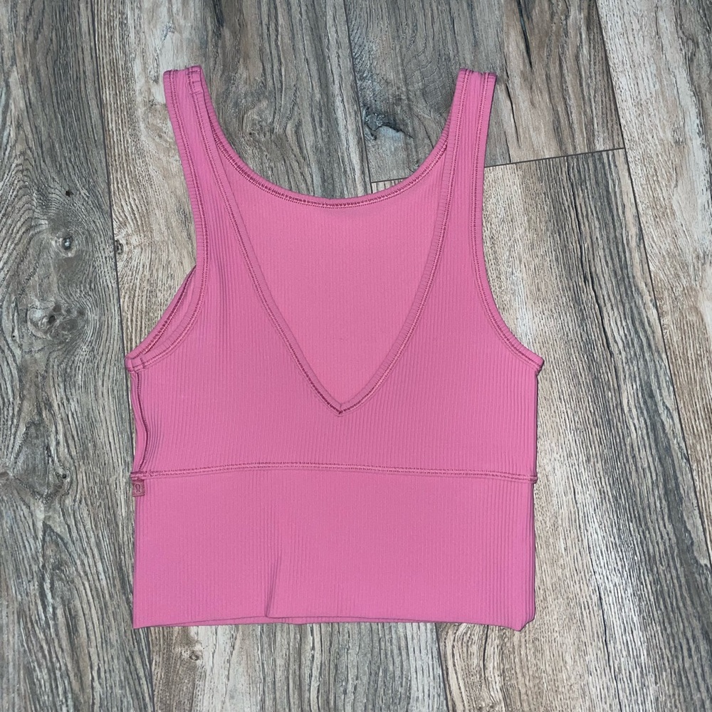 Lululemon power pivot tank